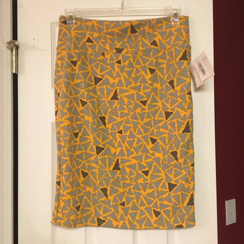 Lularoe Cassie Pencil Skirt NEW Yellow Geometric L